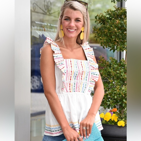 SAVANNA JANE Embroidered Sleeveless Ruffle Top - Picture 3 of 8